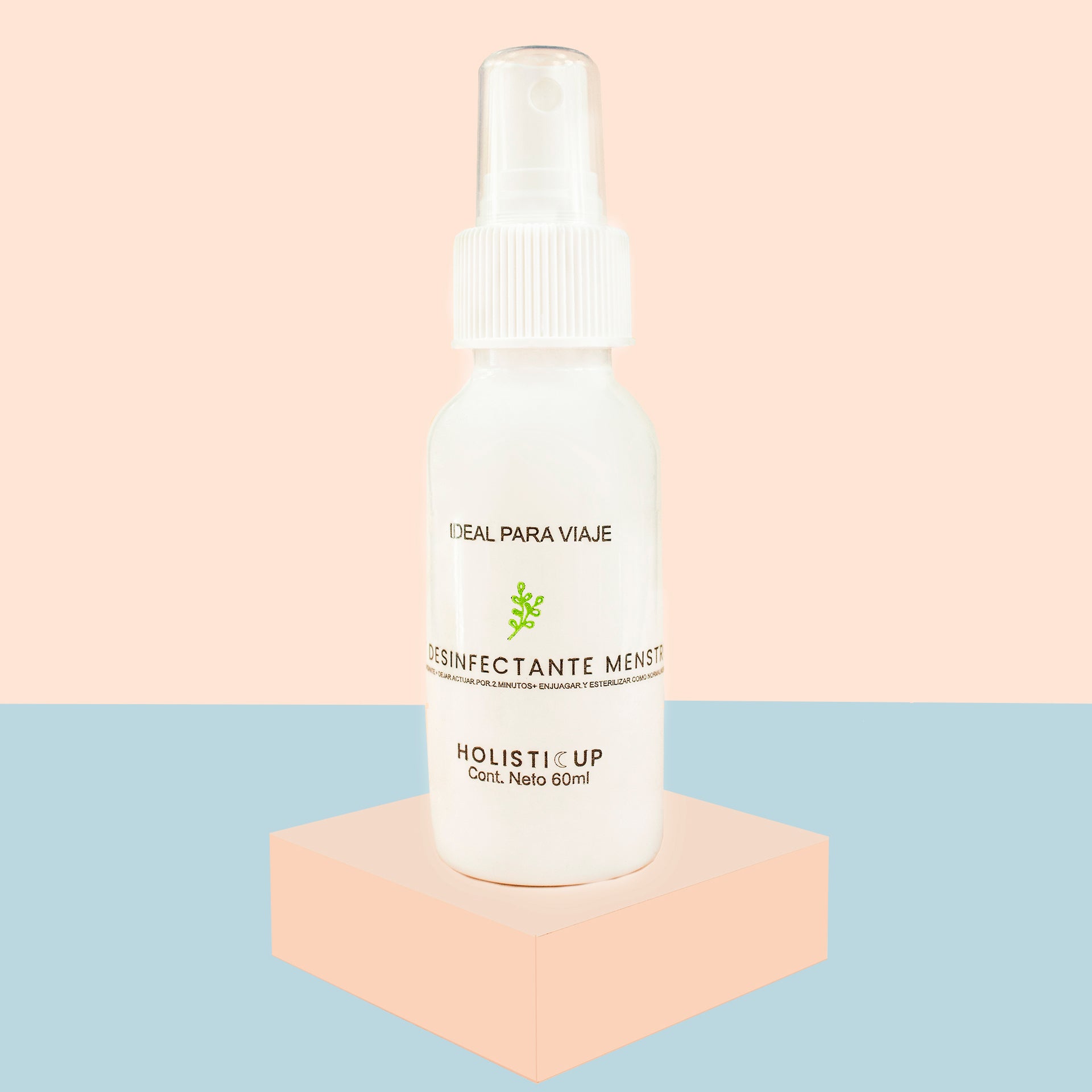 Cuando viajas ¿Cómo lavas tu copa menstrual? nuestro Spray es ideal 