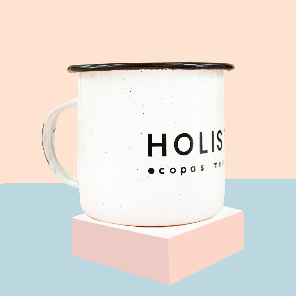 Es importante esterilizar tu copa menstrual cuando vas a utilizarla. Nuestra taza es especial para eso. Recuerda es muy importante ponerla en ebullición 